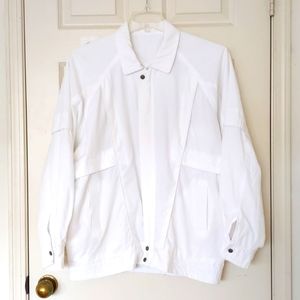 Men's Cotton Blended Lightweight Full Zip Jacket with lining and pockets.